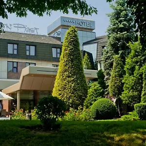 Hotel &, Cracovia